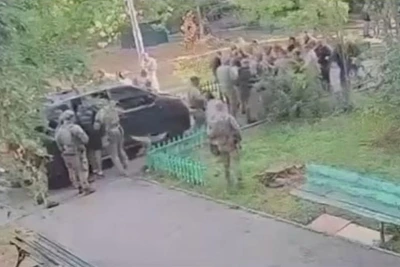 Бийте се, карайте се и псувайте на държавен език!