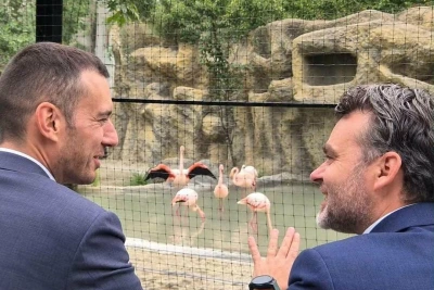 С розови фламинго срещу Петрохан: Кметът Терзиев