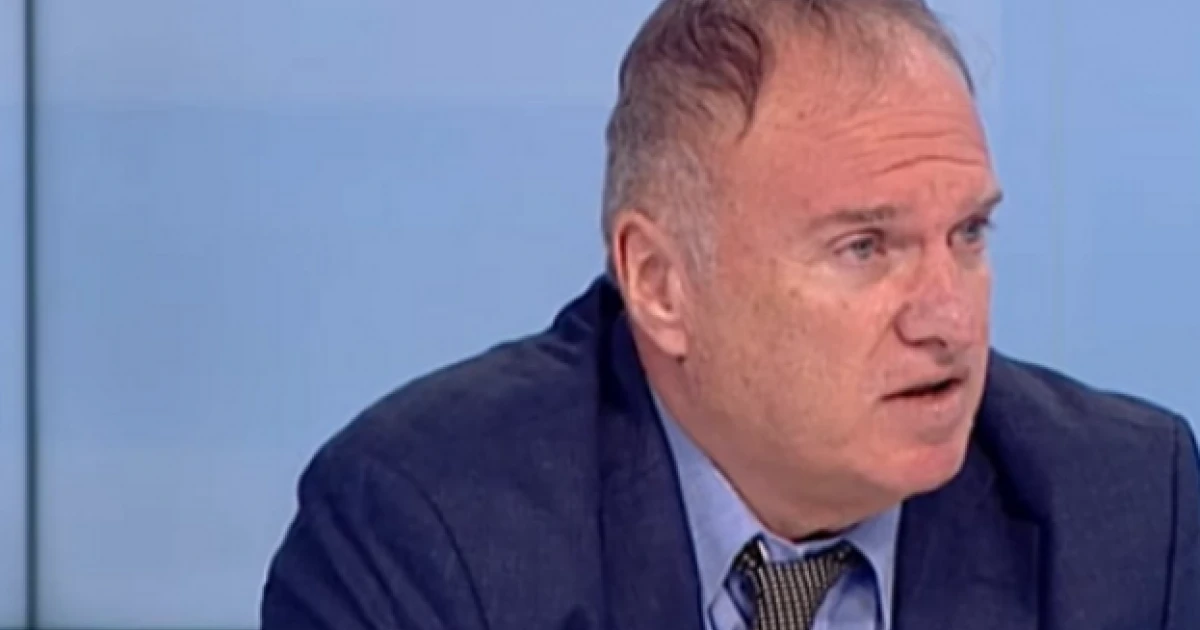 Владимир Чуков: Радев се опитва да бъде Радев в Европа, той не иска да бъде Орбан
