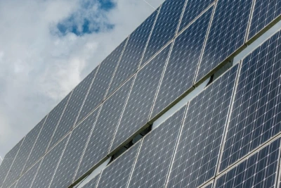 Small PV producers in Greece struggle with loan repayment amid curtailments, negative prices