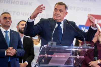 Додик обяви пълна победа на партията си на изборите в Босна