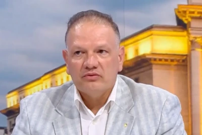 Петър Славов: Управляващите заслужават адмирации за връщането на изцяло машинно гласуване