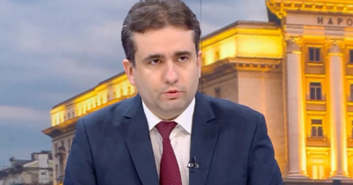 Божидар Божанов: Настояваме президентът да свика КСНС, за да не се вземат на тъмно стратегически важни за България решения