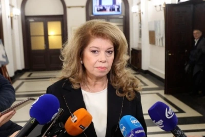 Илияна Йотова: Надежда Захариева остана вярна на словото, което съхранява човешкото и прави света по-добър
