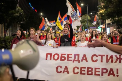 Шествия със студенти от цяла Сърбия стигнаха в Белград, проучване им даде победа