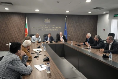 До около 20 дни ще бъде ремонтиран пътят през прохода Арабаконак