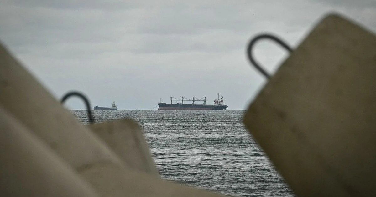 Морска мина е забелязана близо до нос Емине