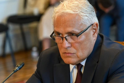 Предстои да се обсъди отварянето на резерва на здравната каса