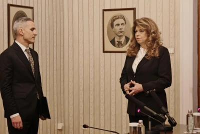 "Мяра": Разликата между Йотова и Гюров се топи
