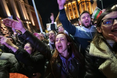 Младите в Европа протестират. Защо българските Gen Z мълчат?