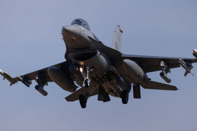С парите за F-16 можеш да си купим F-35: Командващият ВВС пак настоя, че ни трябват самолети
