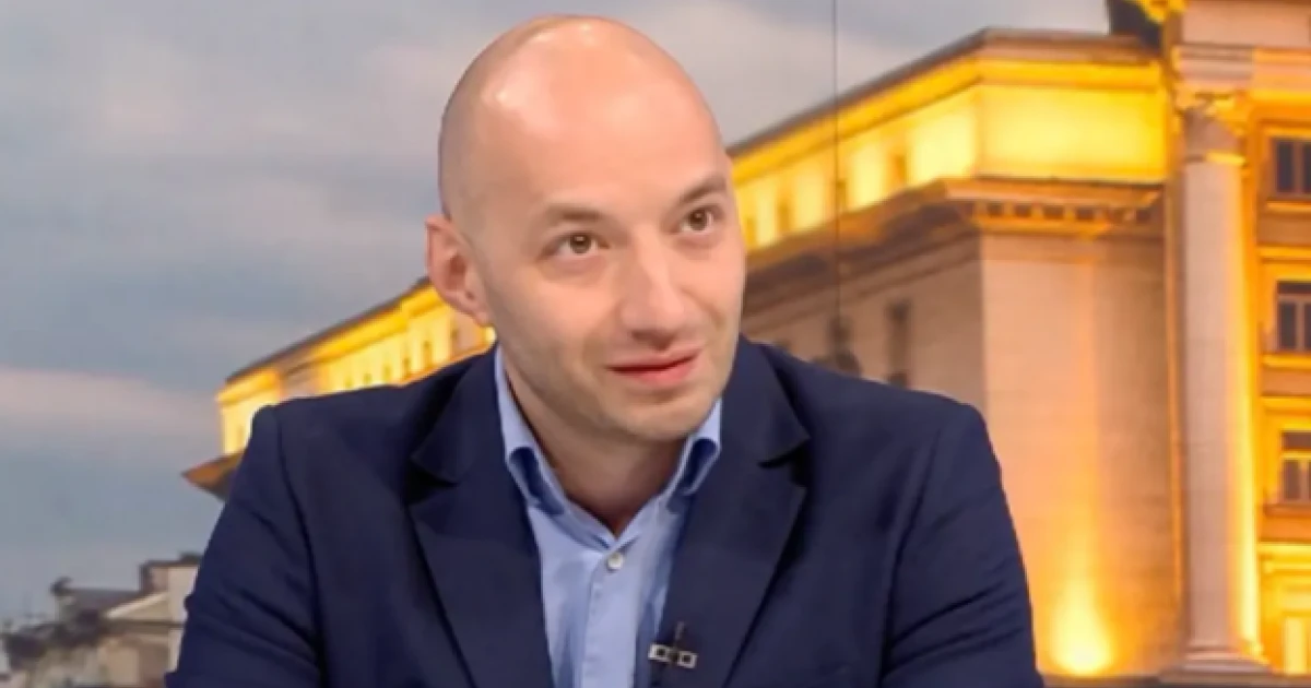 Димитър Ганев: Между 15 и 18% от гласуващите решават кого да подкрепят в последните дни или в самия изборен ден.
