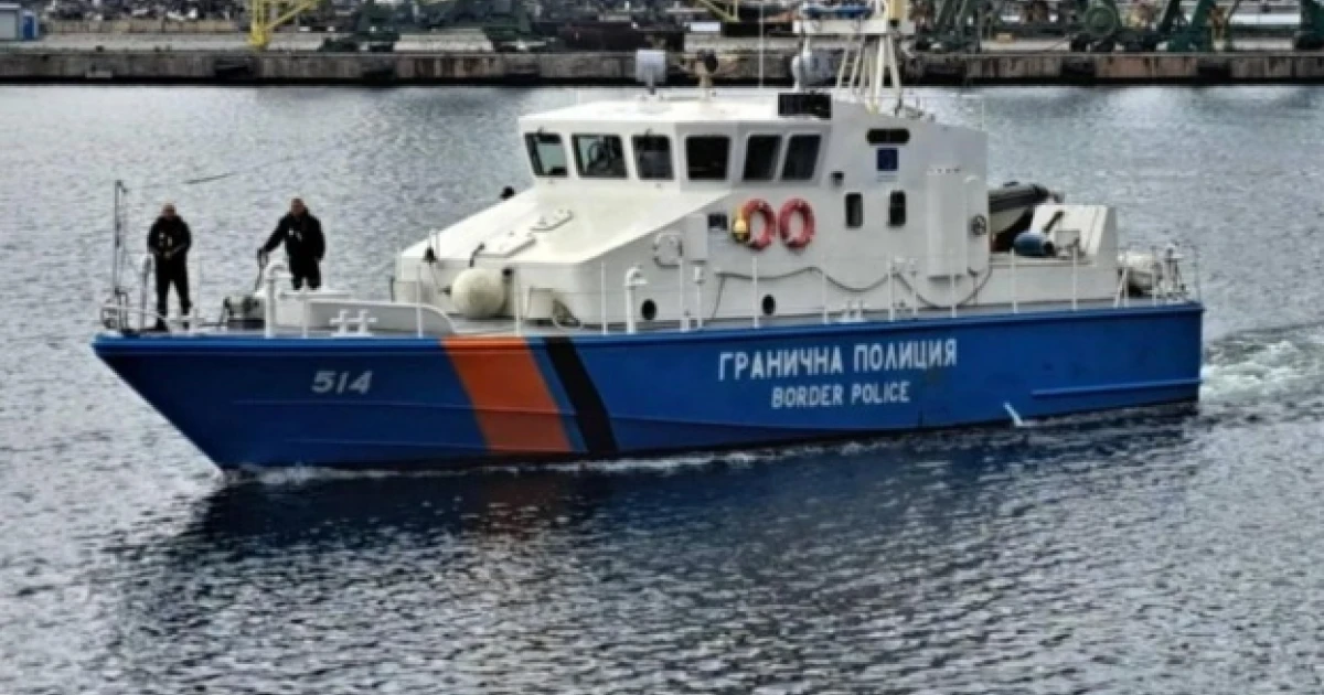 На дежурство с гранично-полицейския кораб, спасил екипажа на „Челси-3“