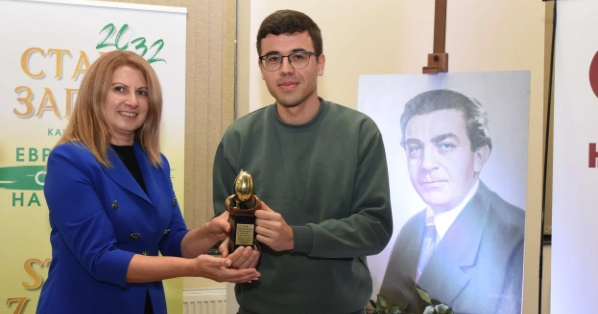 Зам.-кметът Милена Желева приветства Оливие Ришар Ханчев в Стара Загора