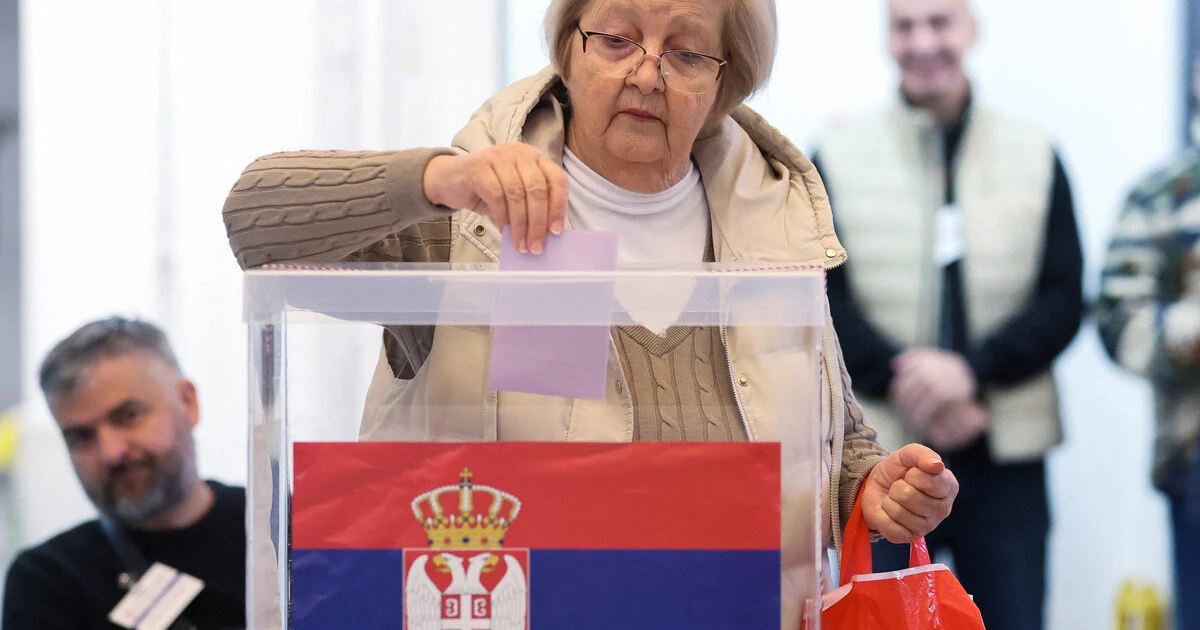 Започнаха парламентарните избори в Сърбия, които ще тестват Вучич