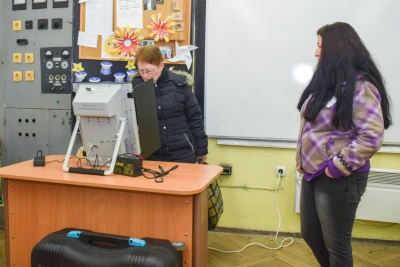 Гласуването тръгна нормално, на места машини дефектираха