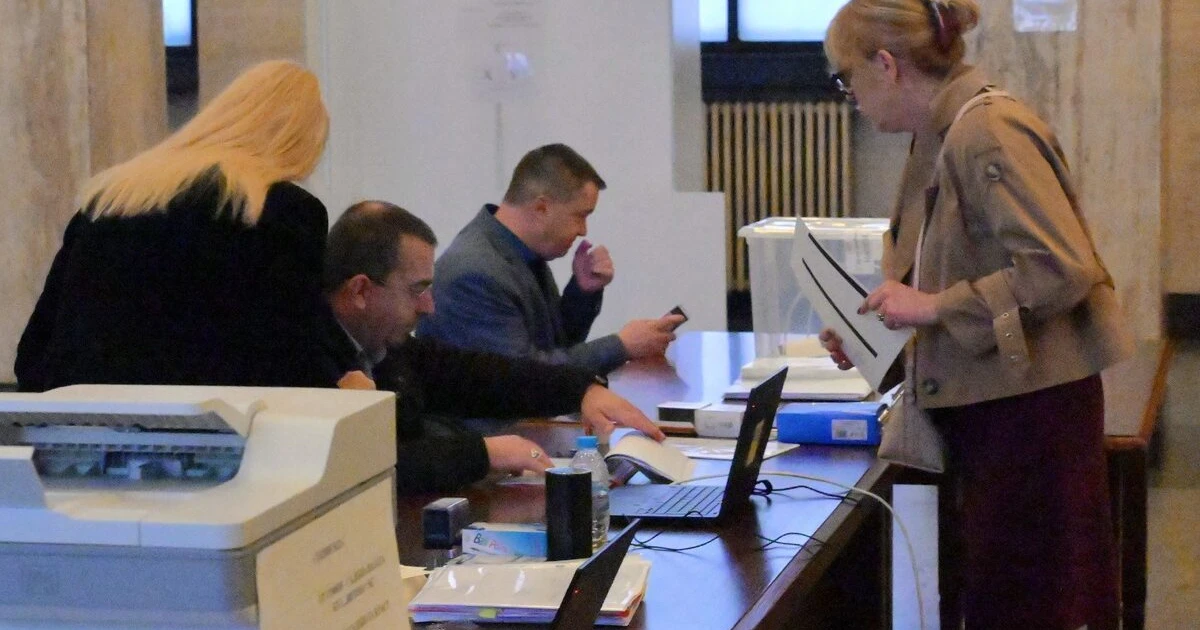Изборният ден за прокурорската колегия на съдебния съвет приключи