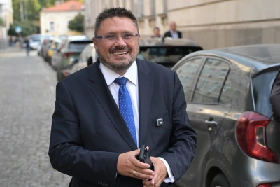 Кирил Вълчев призова Георги Кандев да бъде мъж и да се съгласи на дебат
