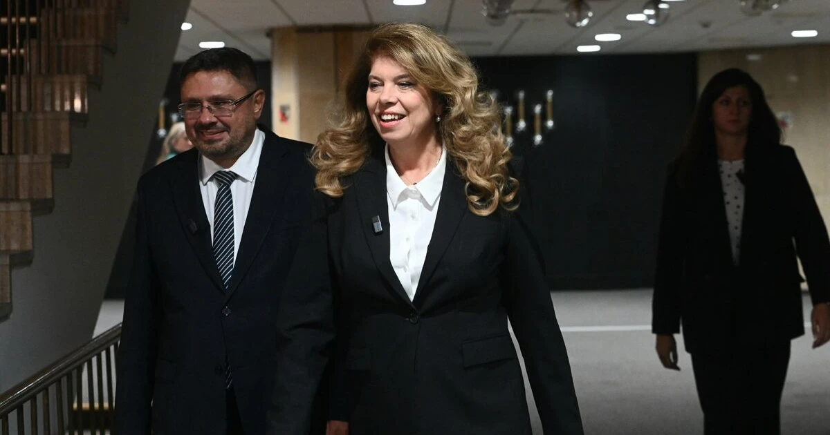 Гюров намалява преднината на Йотова при 30% обработени протоколи
