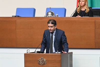 Божанов: Гласовете за Гюров са повече от гласовете на партиите, които го подкрепяме
