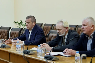 Министър Георги Пеев: Приоритет е гарантирането на добри условия на труд и сигурност за служителите, които ще преминат към „Ивкони Експрес“