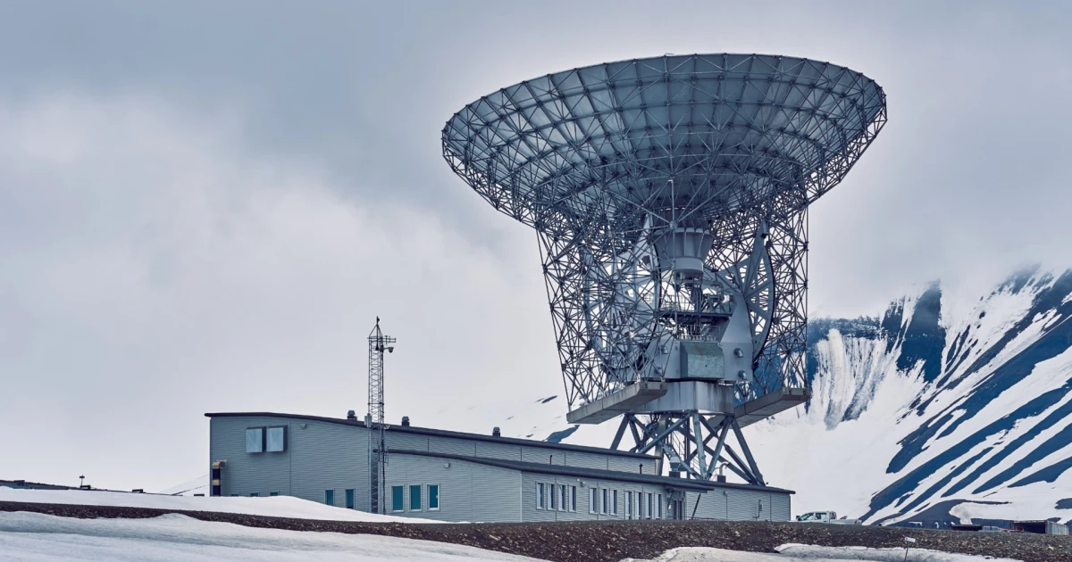 Подпалилите антени на Starlink край София са арестувани, но в Германия: руските служби наели турски мафиоти?
