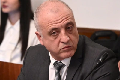 Емил Тонев: Асен Василев държеше Борисов да бъде изведен с белезници