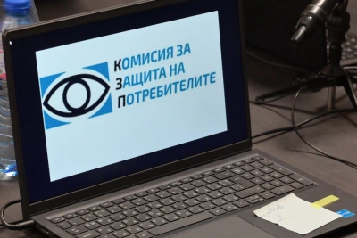 Регулатор проверява търговци за рекламиране на добавки и билки като лек срещу рак
