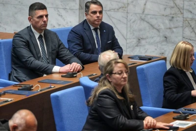 Планирани са изслушвания за антените на "Старлинк" и помилвания на затворници