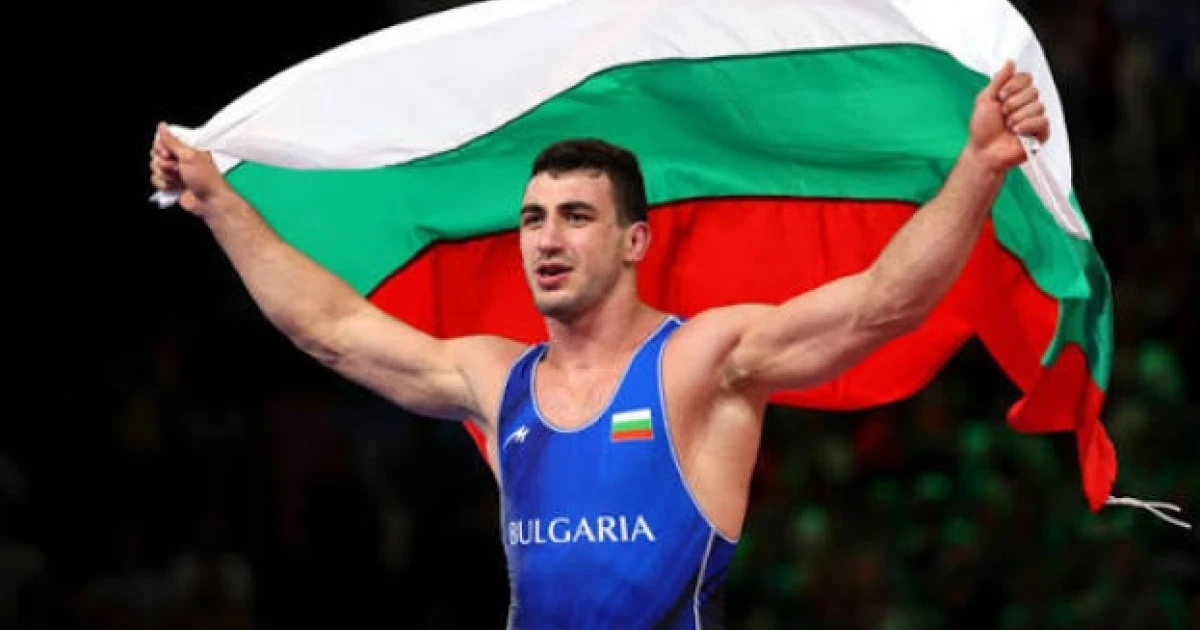 Семен Новиков е световен шампион по борба