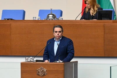 Асен Василев: Управляващите крият бюджета, за да не видят хората каква "тесла" са им подготвили