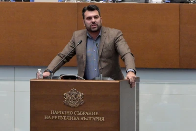 В ГЕРБ заклеймиха "мекотелното поведение" на властта към Русия