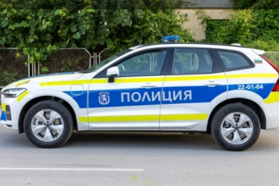 Непълнолетни пребиха и ограбиха мъж и момче във Велинград