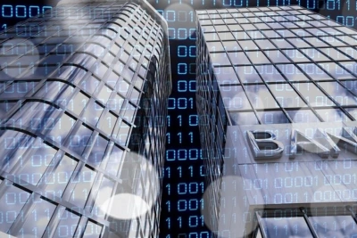 Банката работи. Технологиите се променят