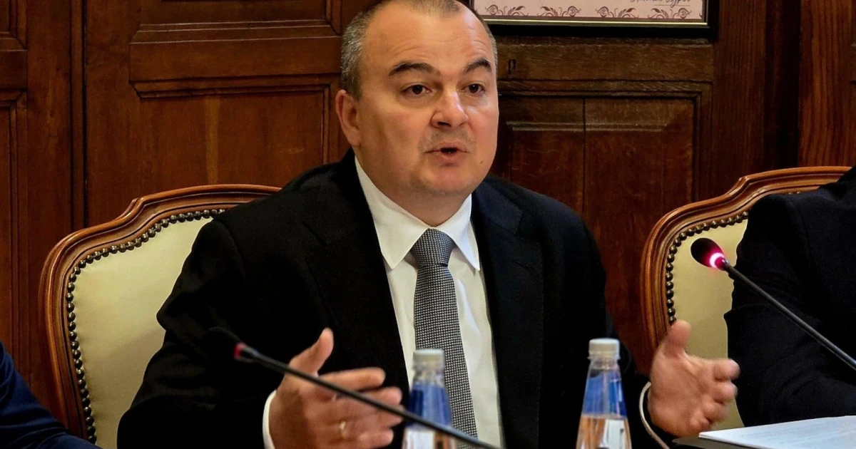 "Забравихте ли отношението му към бедните?": Абровски обвини Асен Василев, че брани търговските вериги