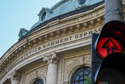Агенцията по акредитацията отне и върна правото на СУ да обучава чуждестранни студенти по медицина