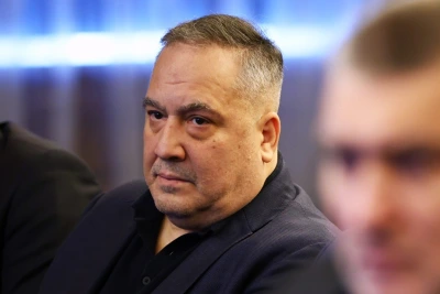 Власт и пари: Империята на Слави Бинев