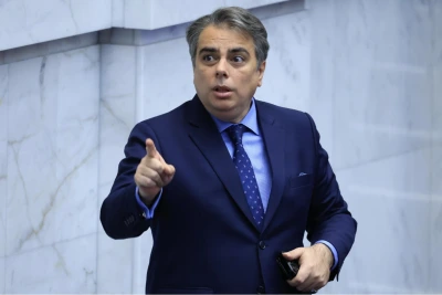 Асен Василев: „Прогресивна България“ плаши гаргите с опорката за „нова сглобка“