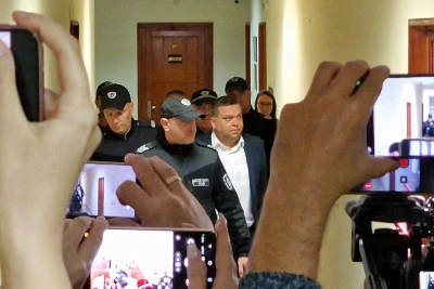 Съдът в Бургас пусна под домашен арест кметовете на Белица и Сунгурларе
