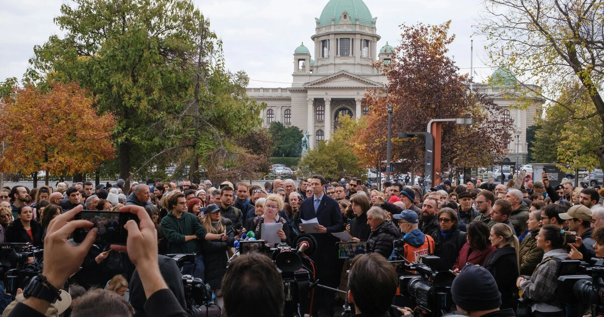 Новата власт в Сърбия зависи от един въпрос: кой точно ще управлява