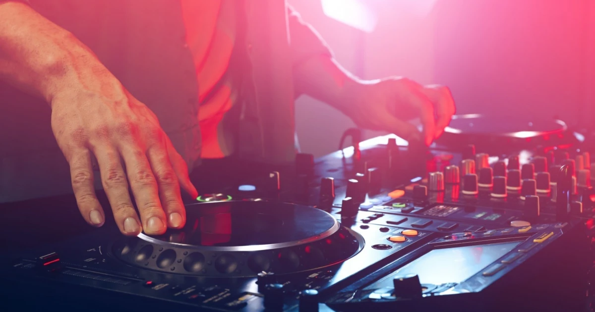 България излиза на световната DJ сцена: DJ Fireboyy и DJ Stevie G представят страната ни в Лондон