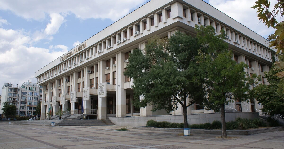 Прокуратурата ще протестира домашния арест на Бургазлиев, който блъсна петима с АТВ