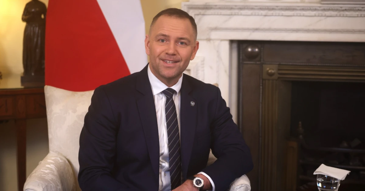 Извънредна ситуация в Полша: Президентът обърна самолета си на път за Сенегал
