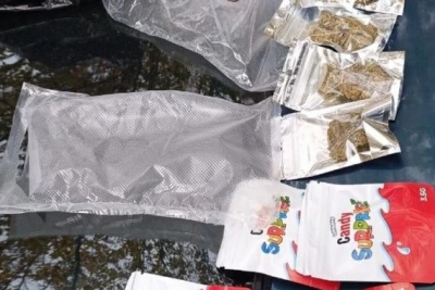 Задържаха дилъри, открити са кокаин, MDMA, екстази и канабис