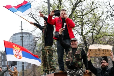КТБ и в Сърбия: Отнет е лицензът на свързвана с Вучич банка. Заедно с Орбан той се кани да се завръща