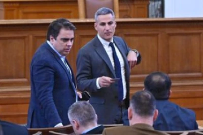 Асен Василев определи Андрей Гюров като отличен кандидат за президент