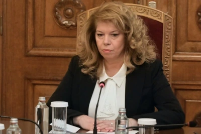 Президентът Йотова има 50% одобрение, показва ново проучване