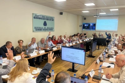 ИСС прие 3 акта по ключови въпроси за развитието на здравеопазването, земеделието и индустрията в България