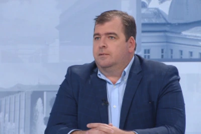 Явор Гечев: Полетите на Пеевски и Атанасова е много важна тема за обществото