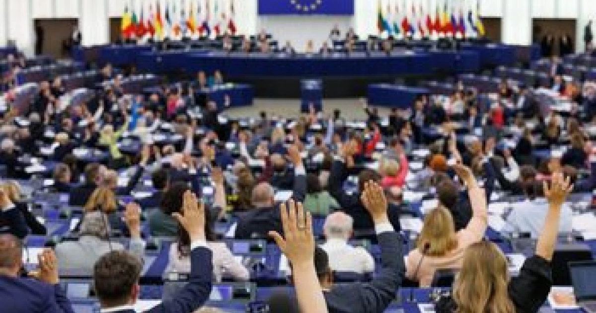 Българските евродепутати поискаха намеса на ЕС за блокираното лечение на Ива Михайлова